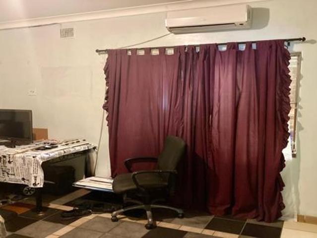 6 Bedroom House in Phalaborwa