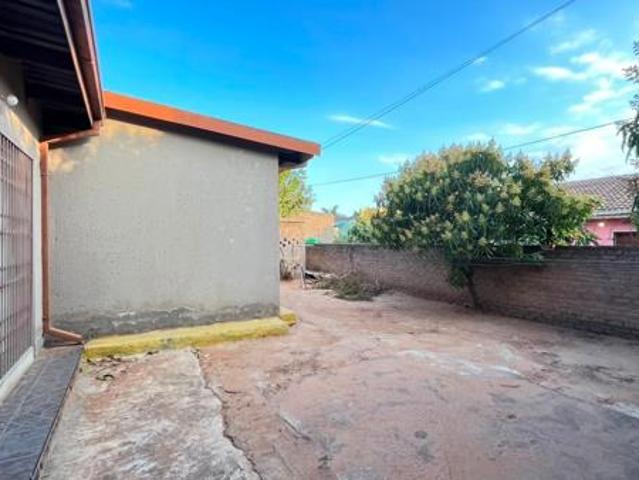 6 Bedroom House in Phalaborwa