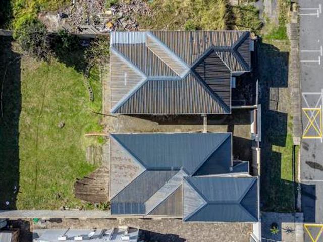 6 Bedroom House in Quigney