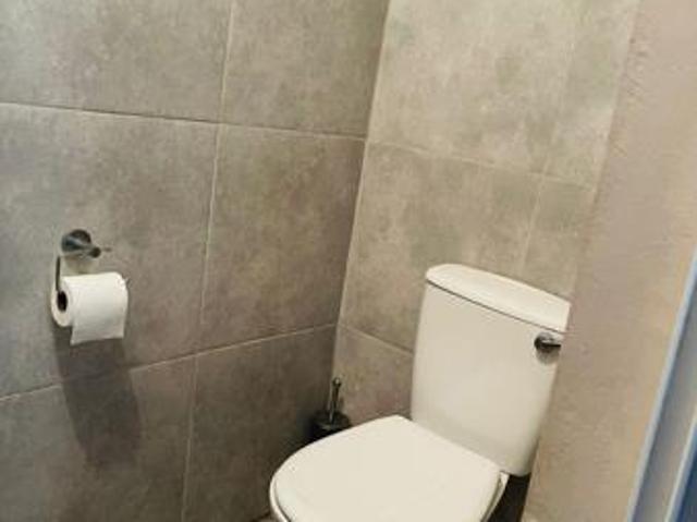 6 Bedroom House in Quigney