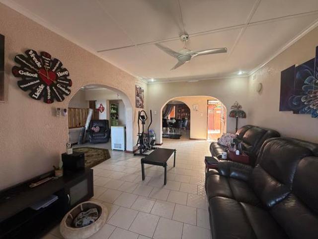 6 Bedroom House in Ramsgate