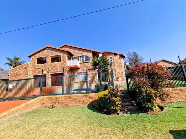 6 Bedroom House in Rant En Dal