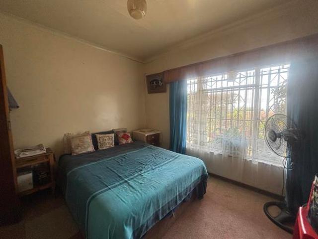 6 Bedroom House in Reyno Ridge