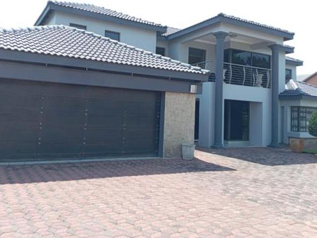 6 Bedroom House in Reyno Ridge