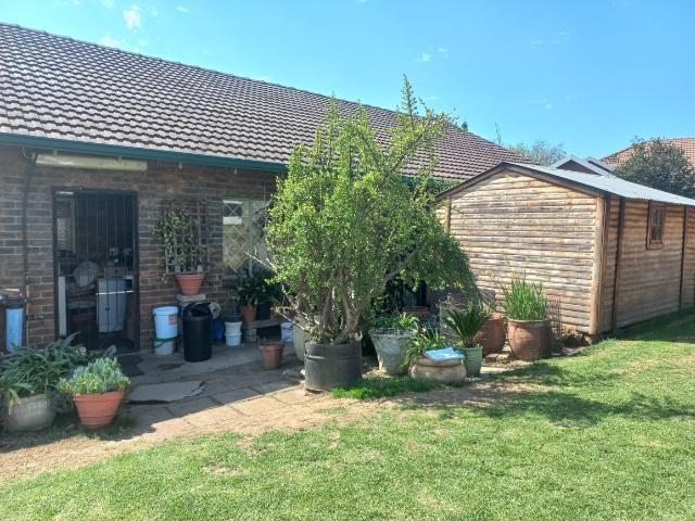 6 Bedroom House in Reyno Ridge