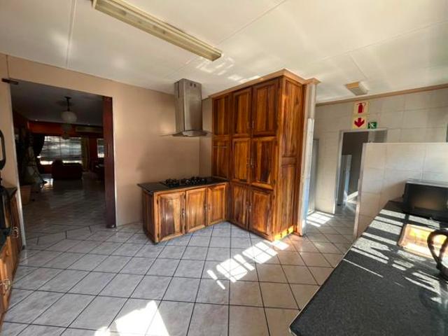 6 Bedroom House in Rustenburg Central