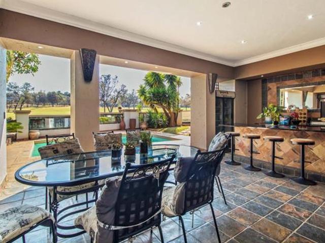 6 Bedroom House in Woodhill Golf Estate