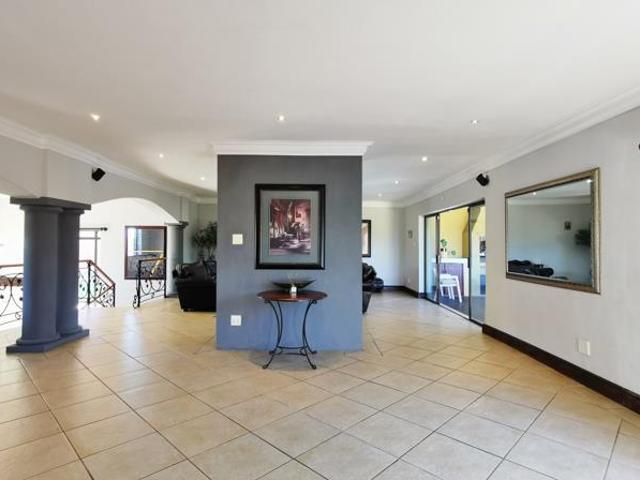 6 Bedroom House in Walmer Heights
