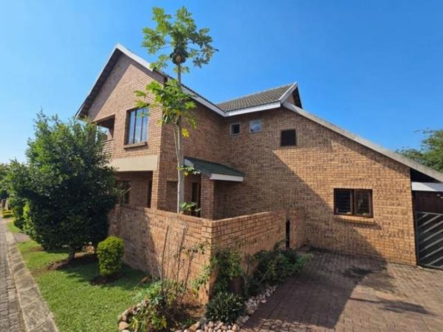 6 Bedroom House in West Acres