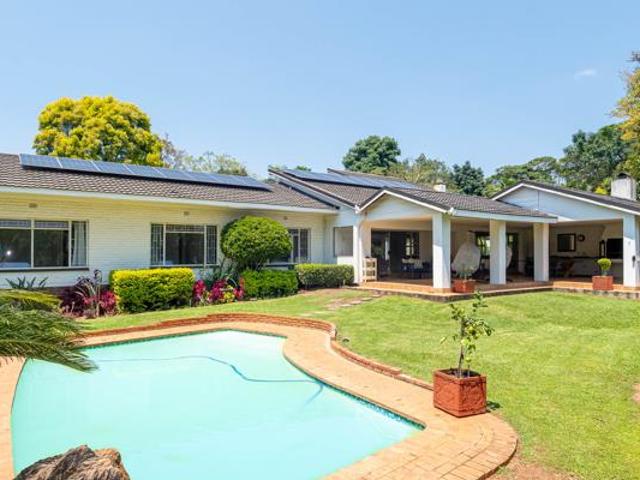6 Bedroom House in White River Central