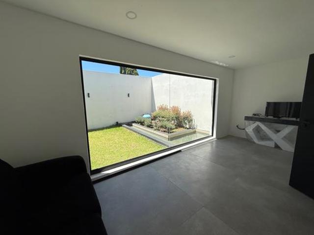 6 Bedroom House in Witbank Central