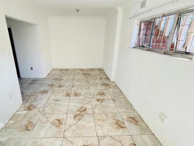 6 Bedroom House in Tongaat Central