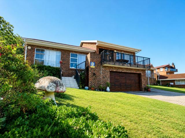 6 Bedroom House in Tergniet
