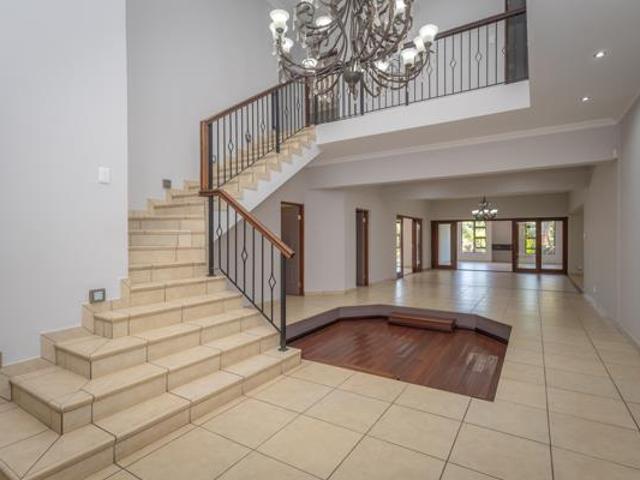 6 Bedroom House in The Coves