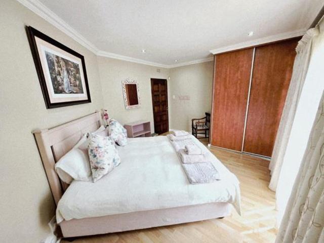 6 Bedroom House in Three Rivers