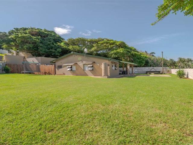 6 Bedroom House in Tugela Mouth