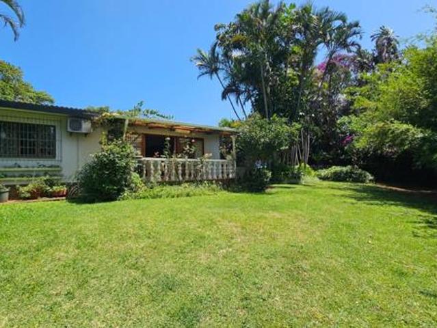 6 Bedroom House in Uvongo Beach