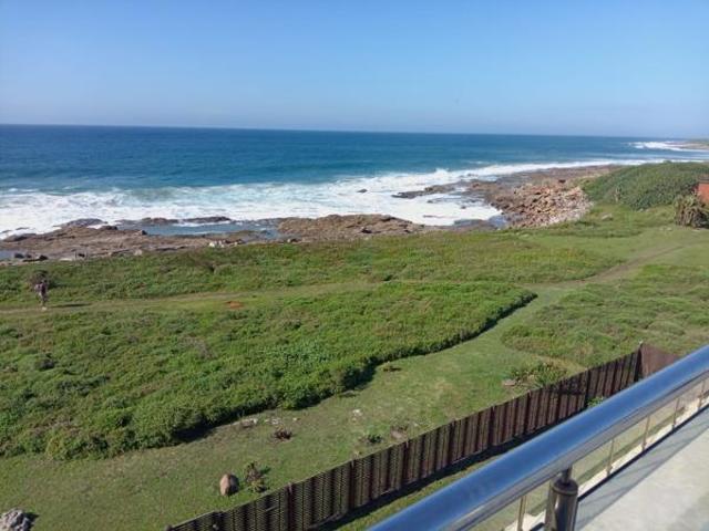 6 Bedroom House in Uvongo Beach