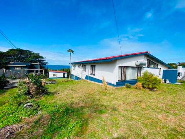 6 Bedroom House in Uvongo