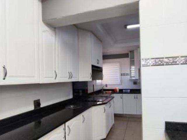 6 Bedroom House in Vanderbijlpark SE3