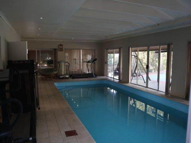 6 Bedroom House in Vanes Estate