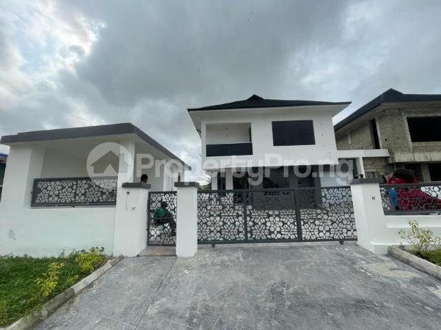 6 Bedroom House in VGC Lekki Lagos | House for sale in lekki | House in lekki | 6 Bedroom | PropertyPro Nigeria