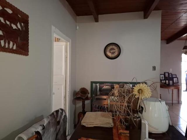 6 Bedroom House in Vredenburg