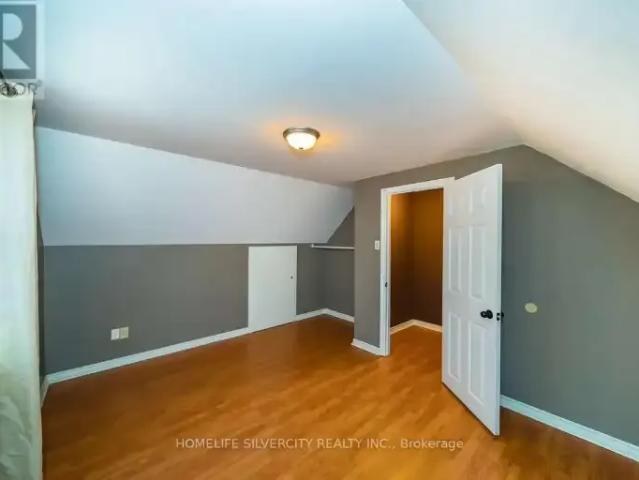 6 Bedroom House Niagara Falls ON 104972951