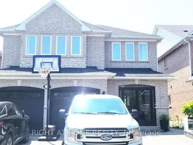 6 Bedroom House Richmond Hill ON 104711713