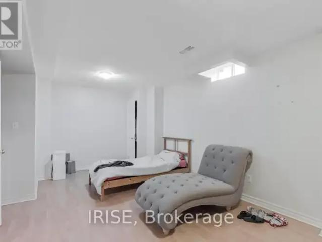 6 Bedroom House Richmond Hill ON LS102243201