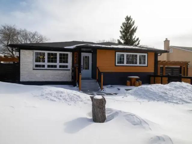 6 Bedroom House Winnipeg MB LS102846486