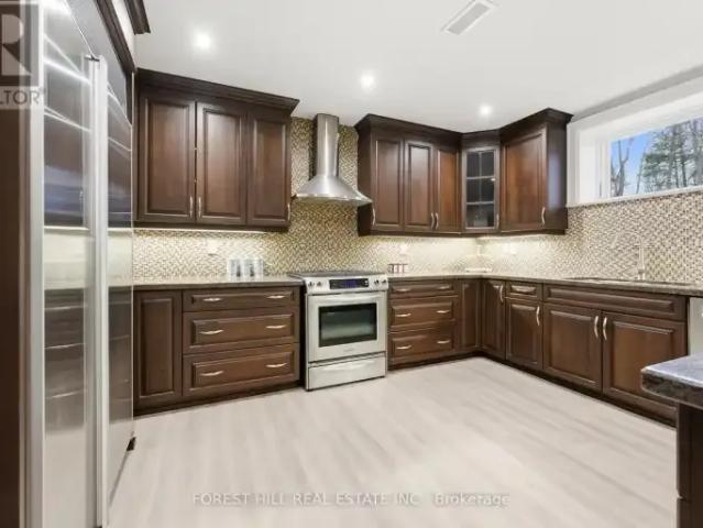 6 Bedroom House Vaughan ON 100527489