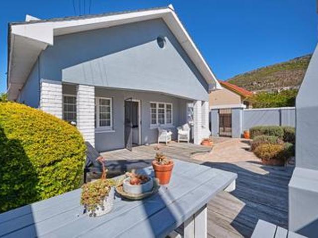 6 bedroom home – versatile options