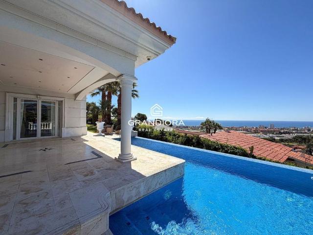 6 bedroom luxury House for rent in Cabrils, Catalonia