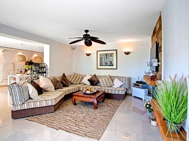 6 bedroom luxury Villa for rent in Marbella Del Este, Spain