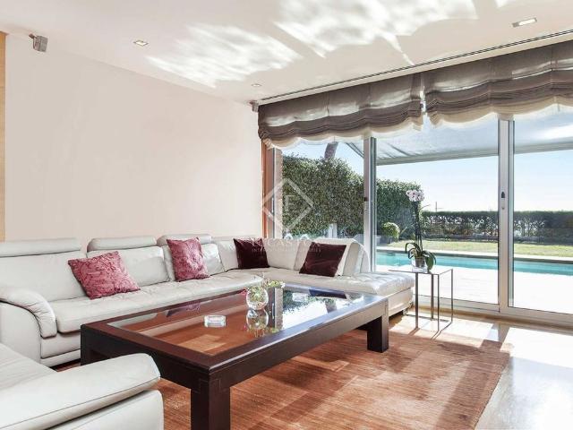 5 bedroom luxury Villa for rent in Barcelona, Spain