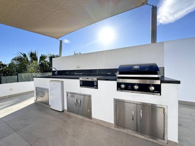 6 bedroom luxury Villa for rent in Estepona, Andalusia