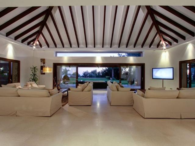 6 bedroom luxury Villa for rent in The Golden Mile, Marbella, Andalusia
