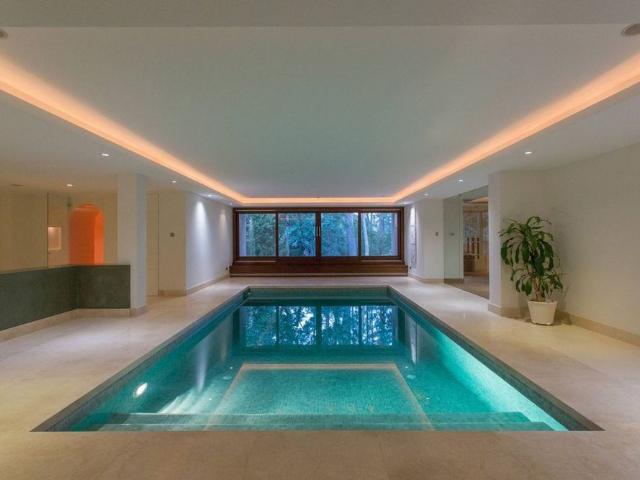 6 bedroom luxury Villa for rent in The Golden Mile, Marbella, Andalusia