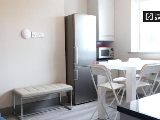 6 Bedroom Shared Living Dublin Dublin DUBLIN 9 ES61929551