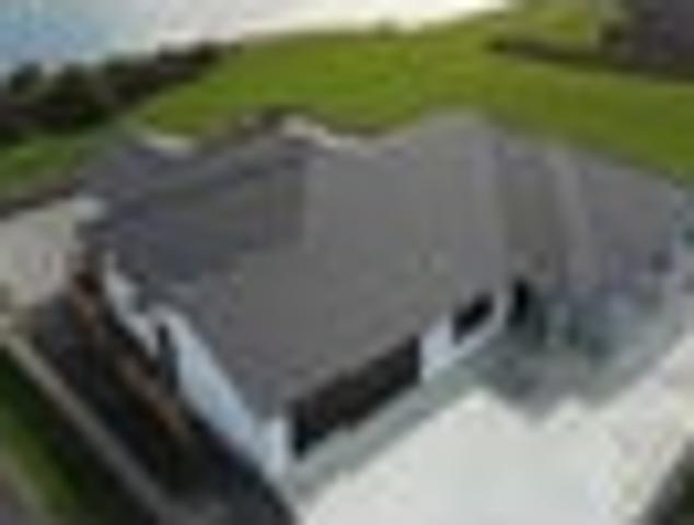 6 Bedroom Waterfront Haven