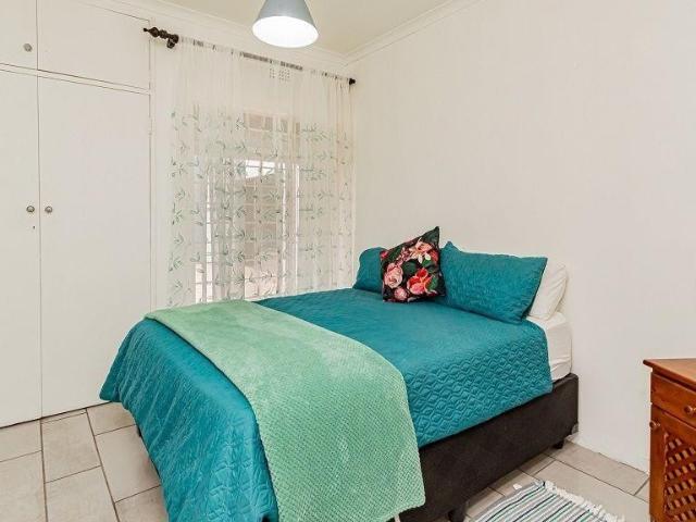 6 Bedroom Townhouse For Sale in Brackenhurst