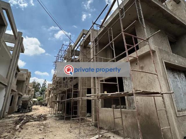 6 Bedroom Townhouse