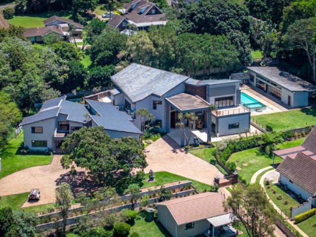 6 Bedroom Villa Durban Kwa 85517633