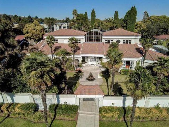 6 Bedroom Villa Johannesburg Gauteng LS97113102