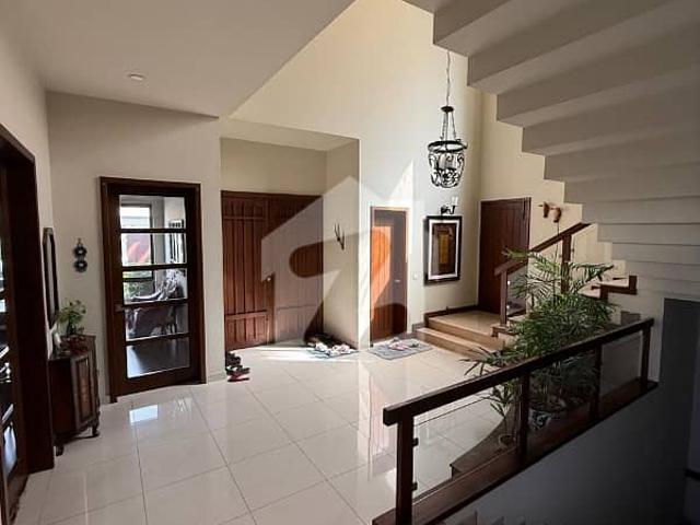 6 bedrooms & big garden