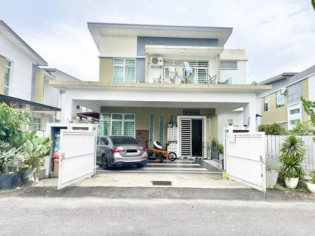 6 BEDROOMS CHEAPEST GUARDED 2 Storey Bungalow Taman Senawang Perdana