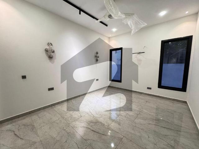 6 Bedrooms | 500 Yards | Brand New DHA Phase 5