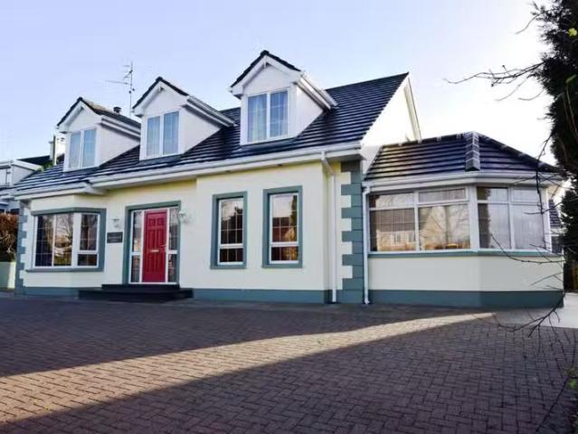 6 Beechwood Grove, Convoy, Co. Donegal, F93YE67 is for sale