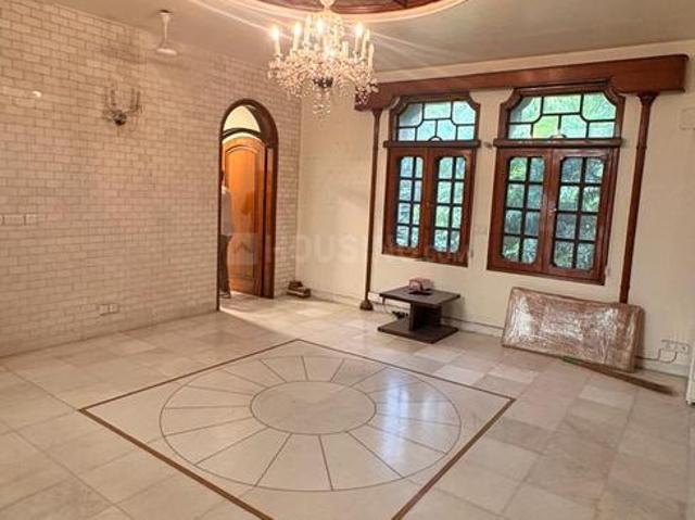 6 BHK Villa in Greater Kailash II for rent New Delhi. The reference number is 20726301